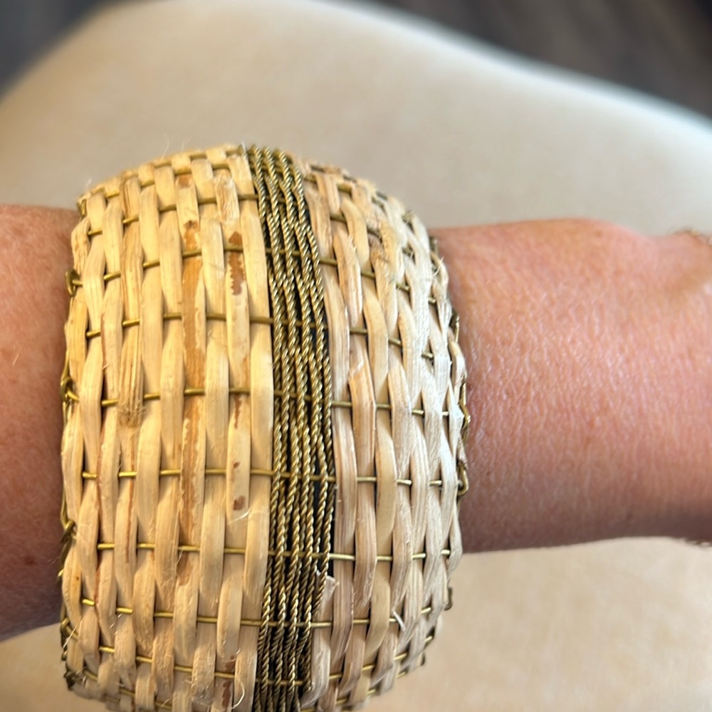 WICKER WOKEN BANGLE